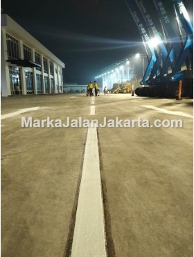 Penataan & Pengecatan Marka Parkir Gedung / Mall