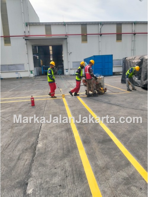 Pembuatan Zona Selamat Sekolah (ZOSS) / Jalur Khusus